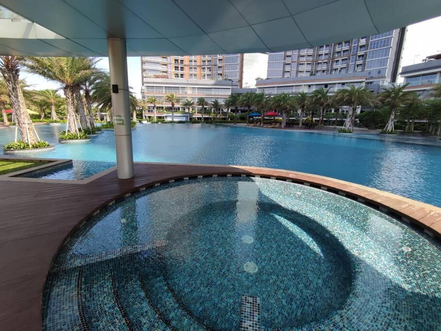 Pik Family 2 Bedroom, 5 Beds & Balcony Best View Jakarta Kültér fotó